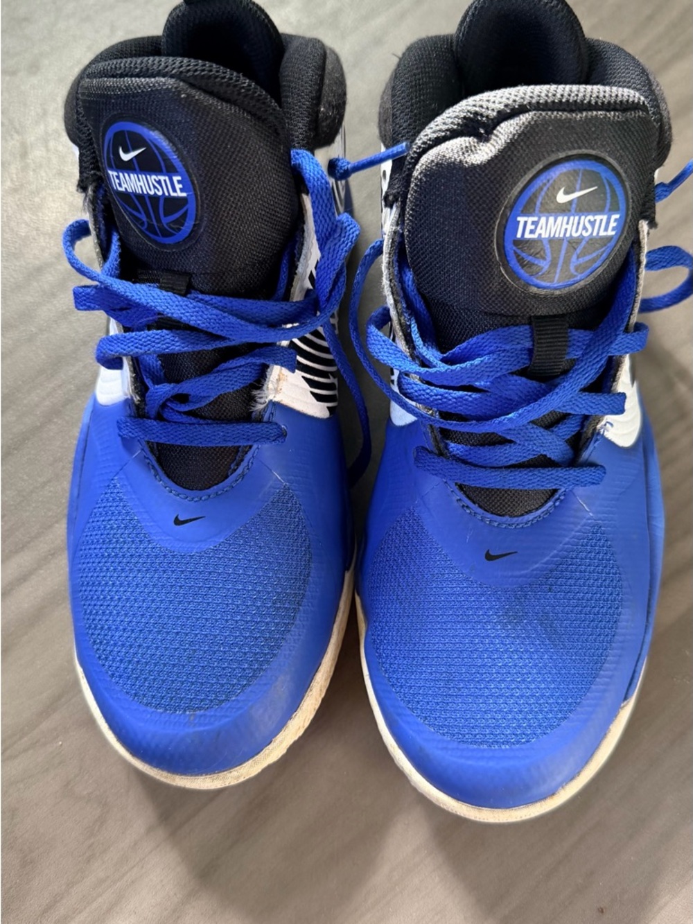 Nike Kids' Blue and Black TeamHustle Basketball Sneakers 4.5Y